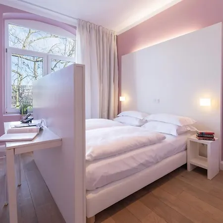 The New Yorker Koeln-messe Hotel 4*