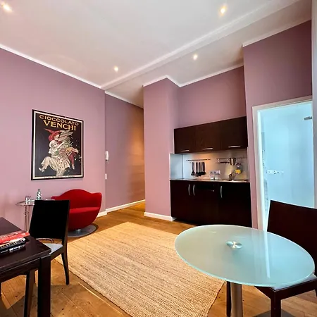 The New Yorker Koeln-messe Hotel 4*