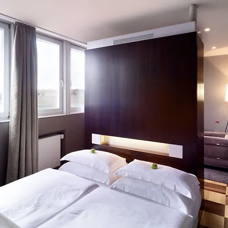 The New Yorker Koeln-messe 호텔 4*