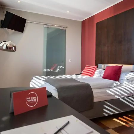 The New Yorker Koeln-messe 4*