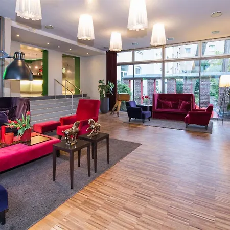 ホテル The New Yorker Koeln-messe