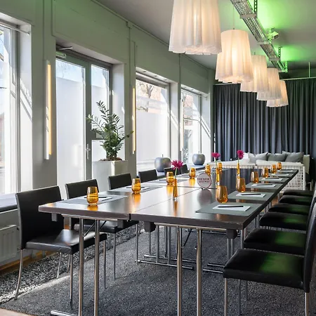 The New Yorker Koeln-messe