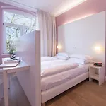 The New Yorker Koeln-messe Hotel 4*