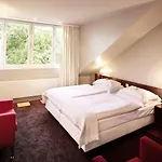 The New Yorker Koeln-messe Hotel 4*
