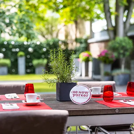 The New Yorker Koeln-messe فندق