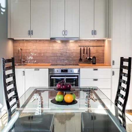 The New Yorker Koeln-messe 4*